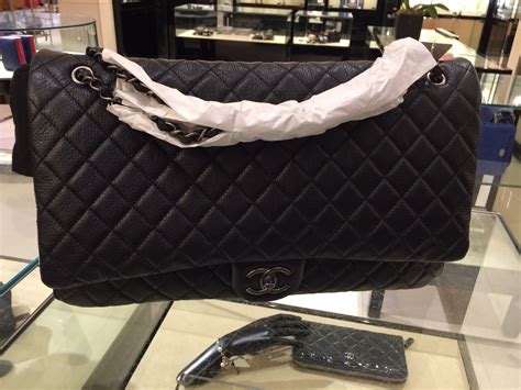 sac chanel 2.55 jumbo xxl|Chanel 2.55 flap bag.